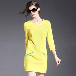 3/4-sleeved Slim-fit Shift Dress