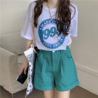 Short-sleeve Print T-shirt / High-waist Plain Shorts