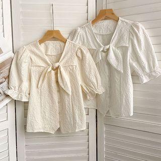 Short-sleeve Knot Blouse