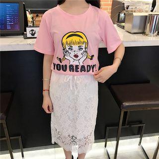 Set: Printed Tee + Lace Skirt