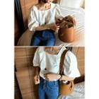 Square-neck Puff-sleeve Top
