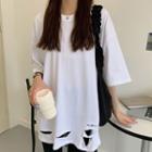 Plain Short-sleeve Ripped T-shirt