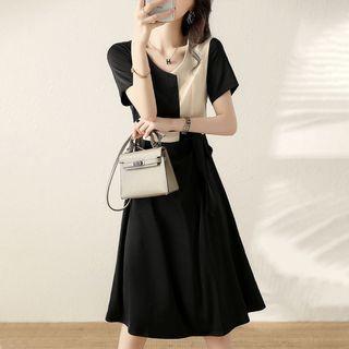 Short Sleeve V-neck Two Tone A-line Dress
