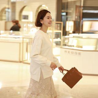 Faux-pearl Trim Pastel Sweatshirt