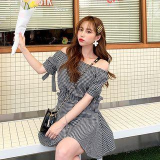 Set: Off-shoulder Cropped Top + A-line Mini Skirt