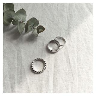 Chain Metallic Ring