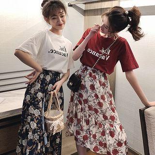 Set: Lettering Short-sleeve T-shirt + Flower Print A-line Skirt