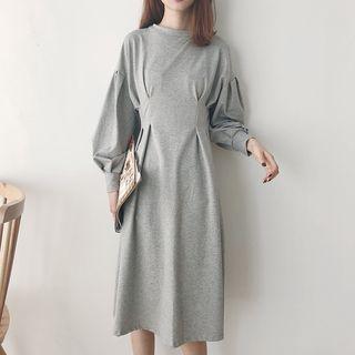Sweatshirt Midi Dress / Striped Scarf