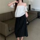 Puff-sleeve Off-shoulder Blouse / Slit Midi Pencil Skirt