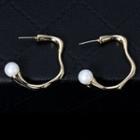 Faux Pearl Irregular Open Hoop Earring 1 Pair - Gold & White - One Size