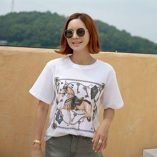 Scarf-printed Round-neck T-shirt