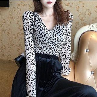 Leopard Long-sleeve Top