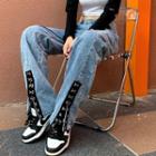 Hook-and-eye Loose Fit Jeans