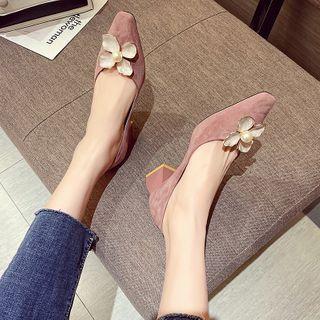 Faux Pearl Flower Block Heel Pumps
