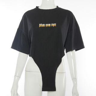 Short-sleeve Lettering Asymmetrical Hem T-shirt