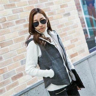 Hooded Quilted Zip Vest