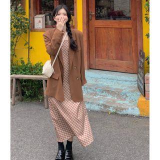 Spaghetti-strap Plaid Midi A-line Dress / Plain Blazer