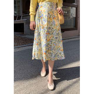Flared Bloom Crepe Midi Skirt