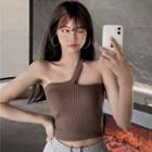 Asymmetrical Halter-neck Ribbed Knit Top