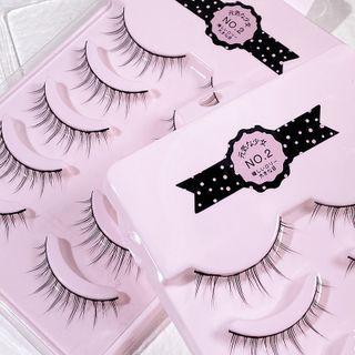 False Eyelashes Fish Tail - Black - 1cm