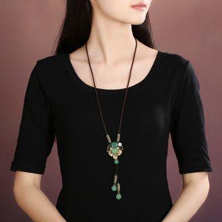 Retro Resin Bead & Flower Pendant Necklace