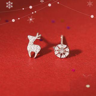 Non-matching Deer Stud Earring Stud Earring - 1 Pair - Snowflake & Deer - Silver - One Size