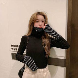 Mock Two Piece Mock Neck Striped T-shirt