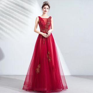 Sleeveless Rhinestone Floral A-line Mesh Evening Gown