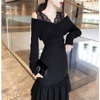 Lace Panel Knit Top / A-line Midi Skirt