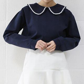 Contrast Trim Peter Pan Collar Blouse