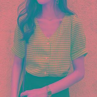 Short-sleeve Plaid Button-up Top