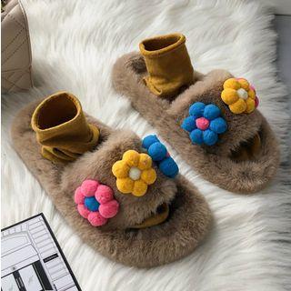 Flower Applique Furry Slippers