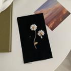 Non-matching Daisy Earring 1 Pair Non-matching - S925 Sterling Silver - One Size