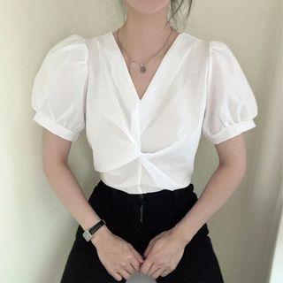 Puff-sleeve V-neck Twisted Blouse
