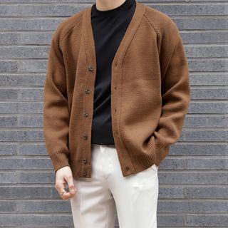 V-neck Raglan-sleeve Buttoned Cardigan