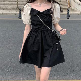 Short-sleeve Two-tone Mini A-line Dress / Blouse