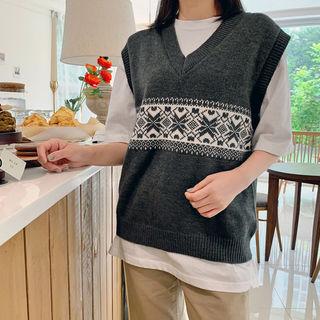 Nordic Pattern Knit Vest