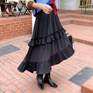 Dip-back Pleated Flare Skirt