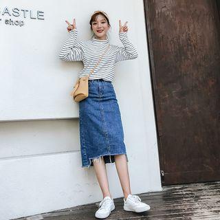 Back Slit Straight-fit Denim Skirt
