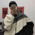 Fluffy Zipped Jacket Gray & White & Black - One Size