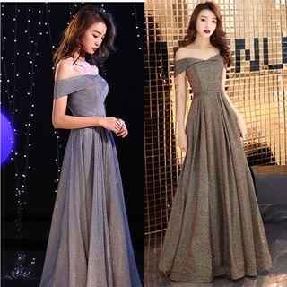 Off-shoulder A-line Prom Dress