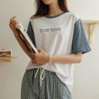Contrast-sleeve Letter T-shirt