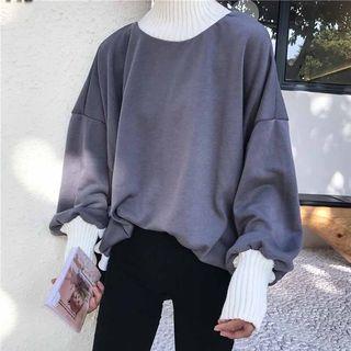 Color Panel Turtleneck Pullover