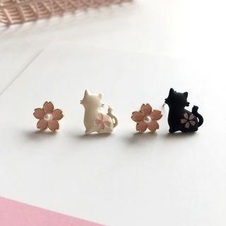 Non-matching Faux Pearl Sakura & Cat Earring