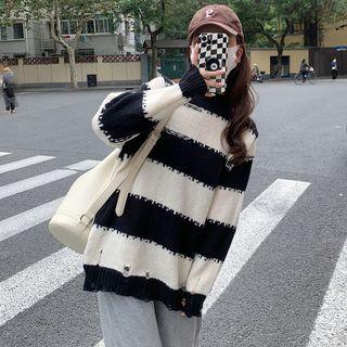 Distressed Striped Sweater / Plain Sweatpants
