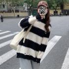 Distressed Striped Sweater / Plain Sweatpants