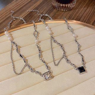 Square Pendant Faux Pearl Stainless Steel Necklace
