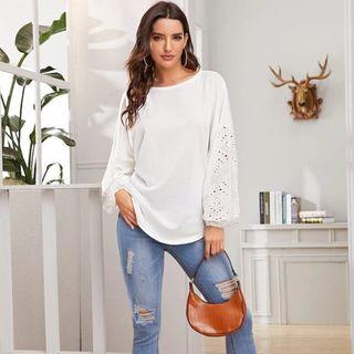 Eyelet Balloon-sleeve T-shirt