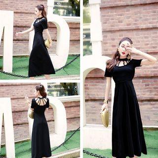Cut Out Short-sleeve Evening Dress