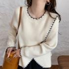 Contrast Stitching Knit Top
